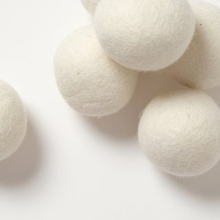 What are woollen dryer balls?