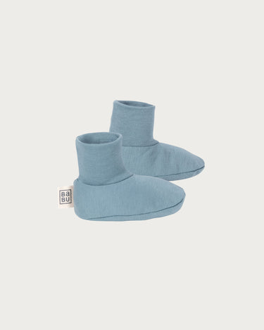 Organic cotton stay on newborn booties in river blue – GOTS certified organic cotton – hospital bag essential baby gift – Babu