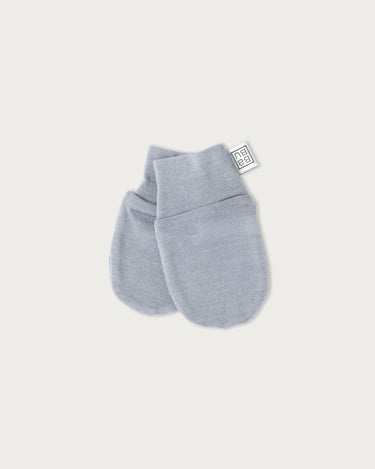 Newborn to 3 month mittens for babies